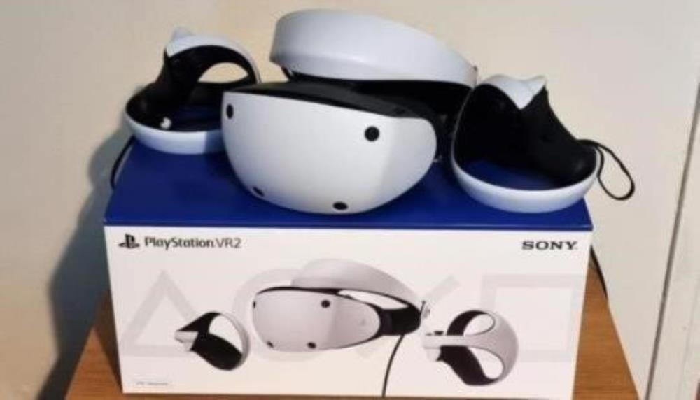 Sony confirms PS VR2 is coming to market 'in early 2023