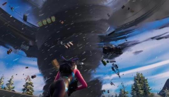 Fortnite players are begging Epic to stop removing new features