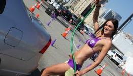ik ontbijt Verplicht interval Saints Row the Third Keeps E3 Classy with a Bikini Car Wash | N4G